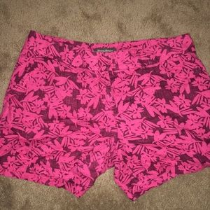 Tommy Bahama Women’s floral shorts